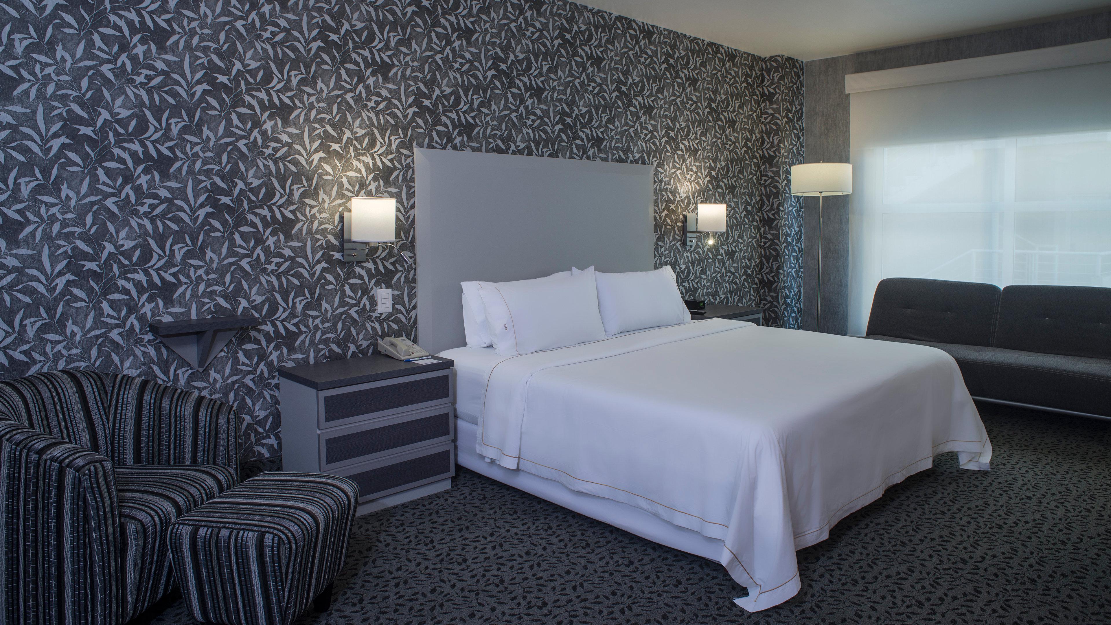 Holiday Inn Express & Suites Queretaro By Ihg Exterior photo
