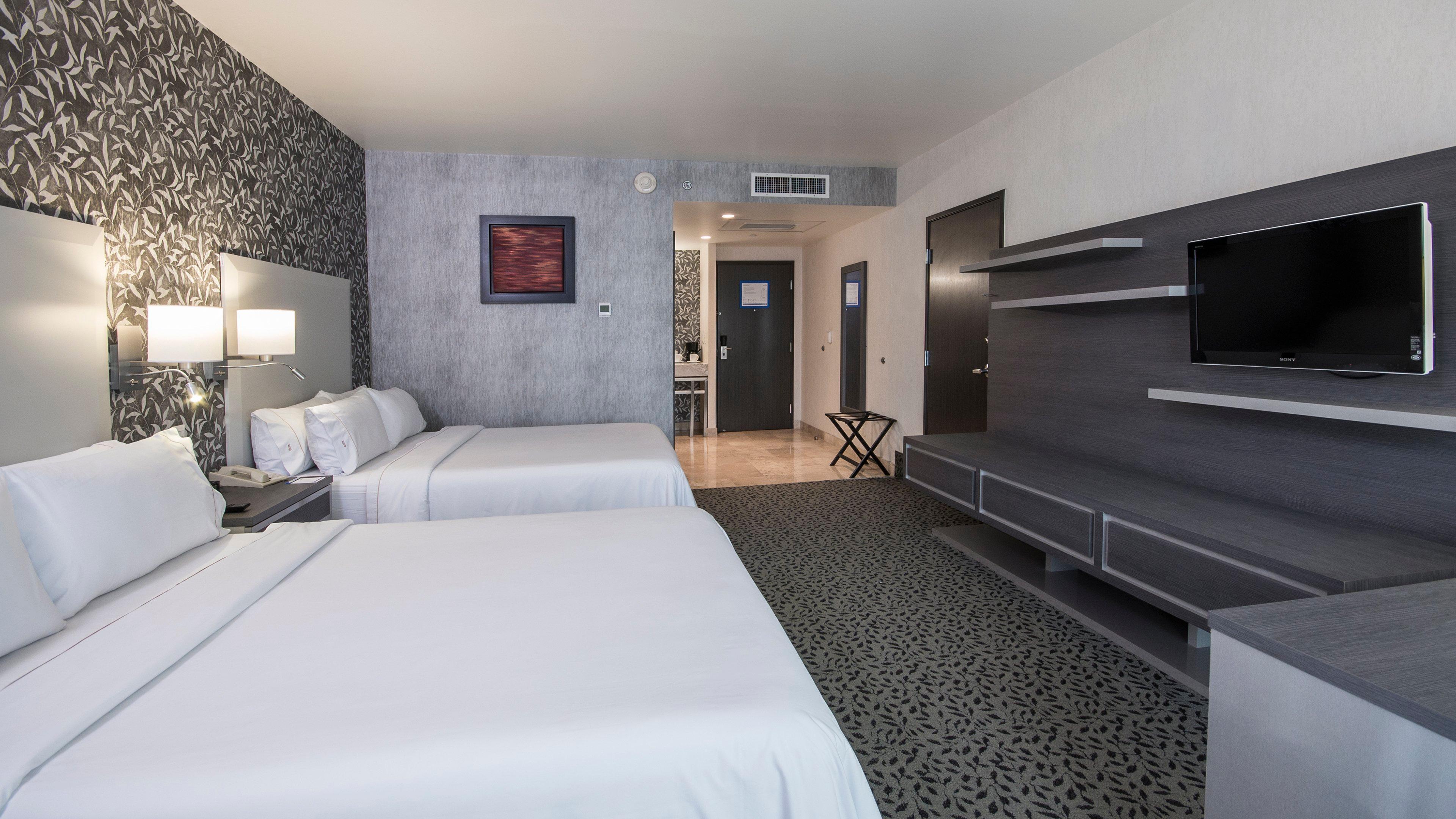 Holiday Inn Express & Suites Queretaro By Ihg Exterior photo